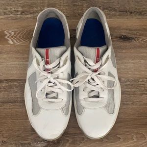 Men’s Prada tennis shoes 👟🌟used🌟
